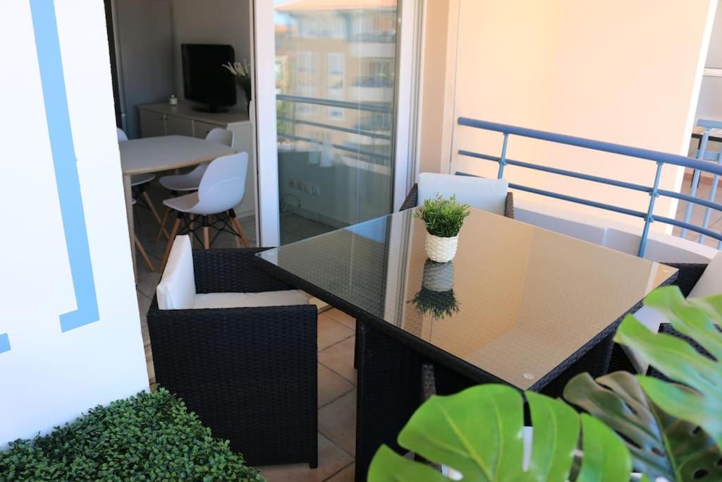 Port-Frejus, Le Paladien, Appartement 2 Pieces Climatise, Terrasse & Parking Экстерьер фото