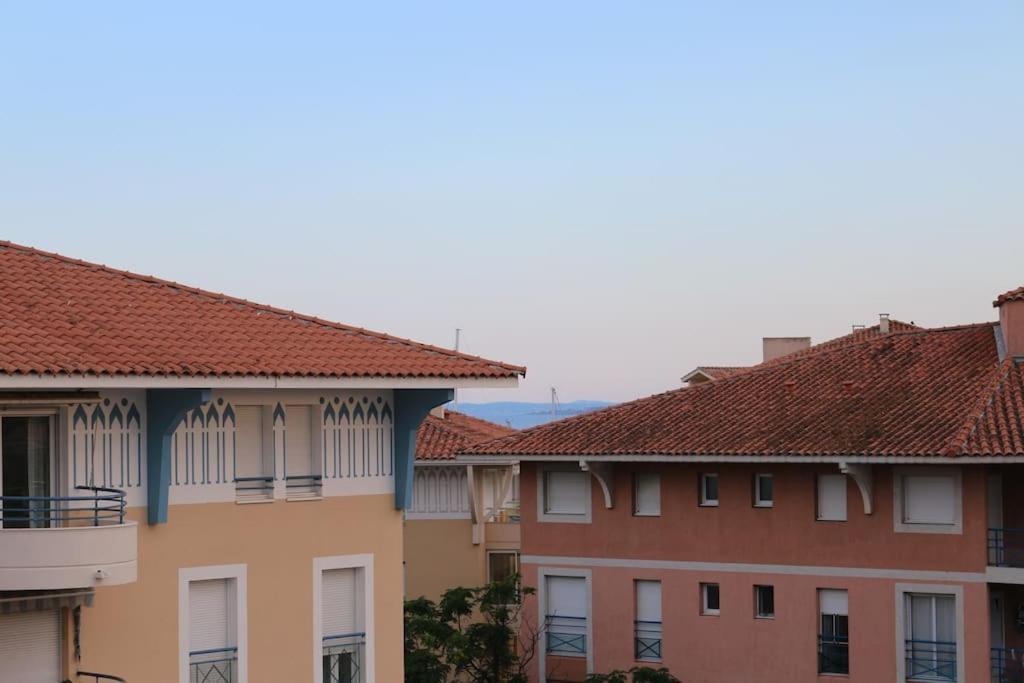 Port-Frejus, Le Paladien, Appartement 2 Pieces Climatise, Terrasse & Parking Экстерьер фото